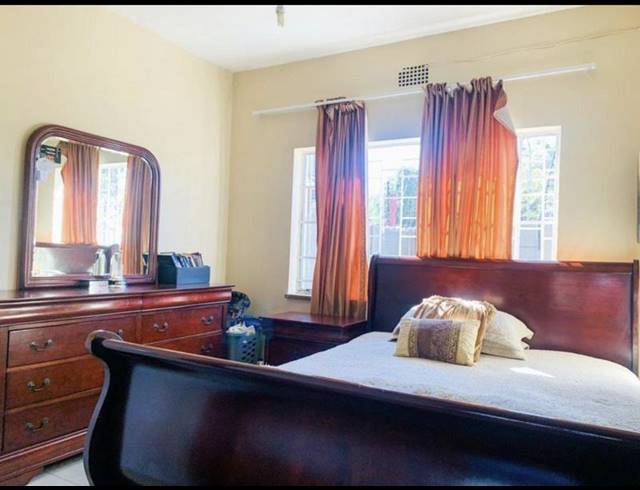 2 BEDROOM APARTMENT FOR SALE IN WYCHWOOD